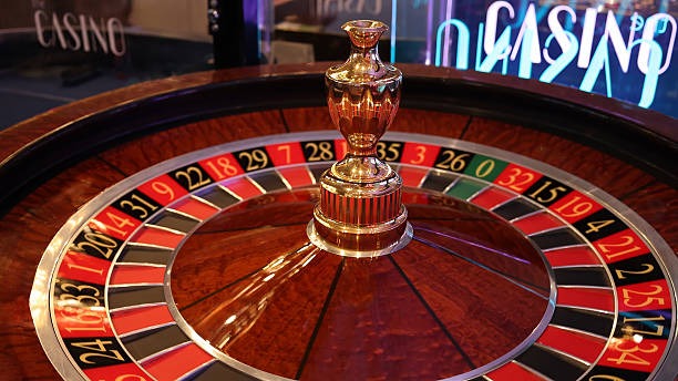 Mobile interface showing sparta Lightning Roulette betting tickets and balance update flow